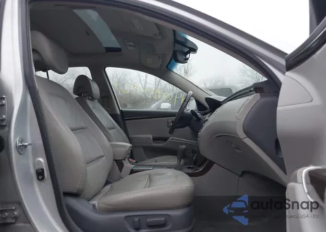 2011 Hyundai Azera Limited from USA, damaged, VIN KMHFC4DFXBA559801